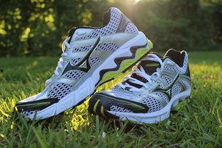 近期新跑鞋爆料事件视频,视频曝光背后的科技与悬念 第3张 近期新跑鞋爆料事件视频,视频曝光背后的科技与悬念 第3张