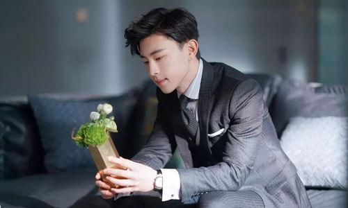 圈内爆料刘雨欣邓伦  第2张